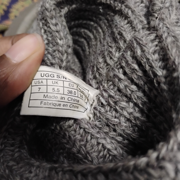 SOLD-UGG Boots 🩶 - Picture 7 of 7